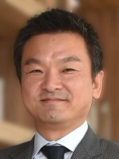 川田 学 氏